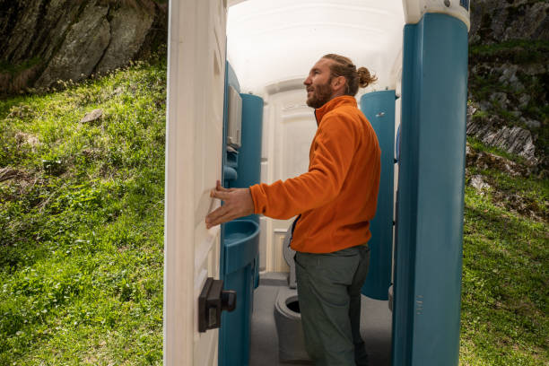 Portable Toilet Options We Offer in Vail, AZ