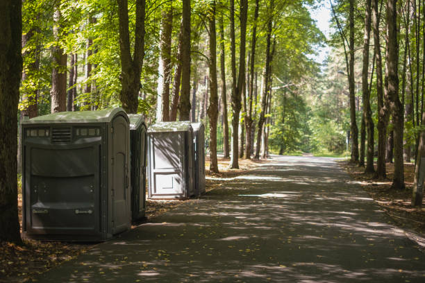 Best Restroom trailer rental cost  in Vail, AZ